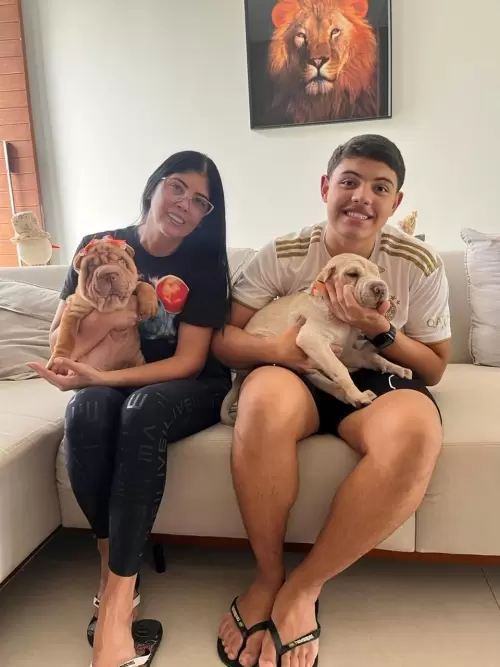 Clientes Felizes